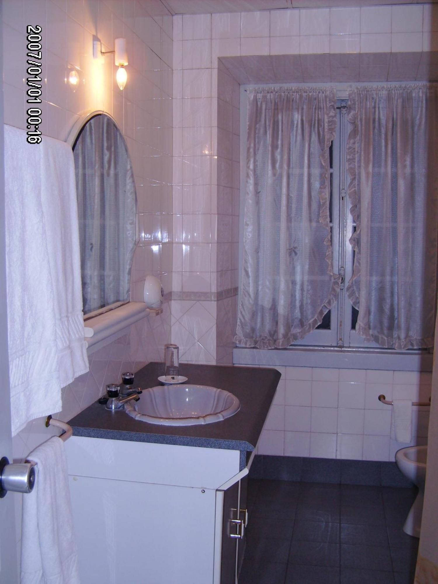 Olhos Pretos Hotel Caldas Da Rainha Exterior foto